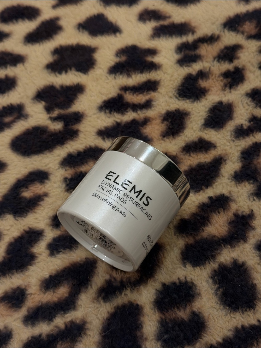 ELEMIS Dynamic Resurfacing Facial Pads – White with Silver Lid
